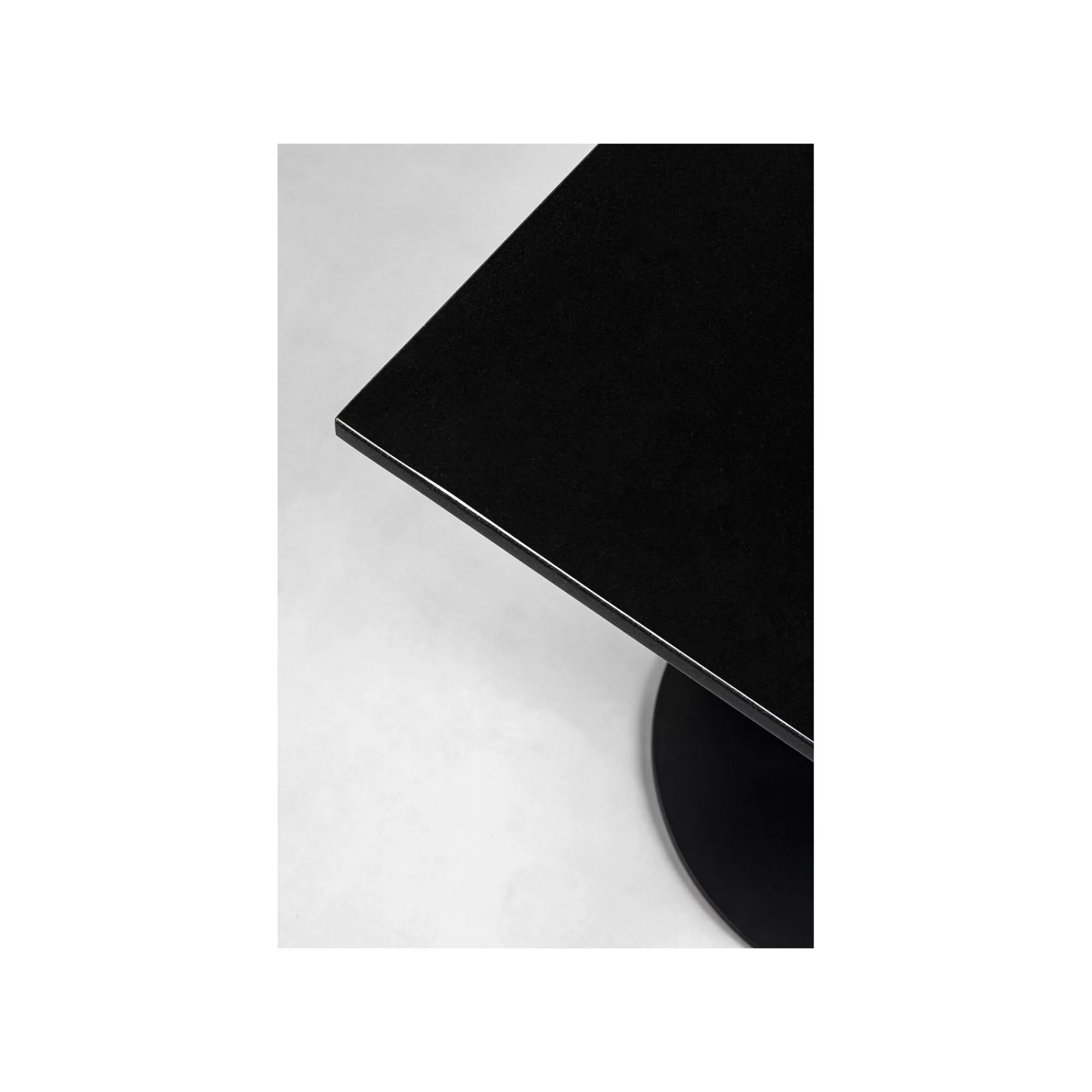 KARE Design Table Bistrot Capri Granit Noir 70x70cm ^ Table